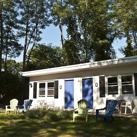 The Easterner Motel Southampton Exterior photo